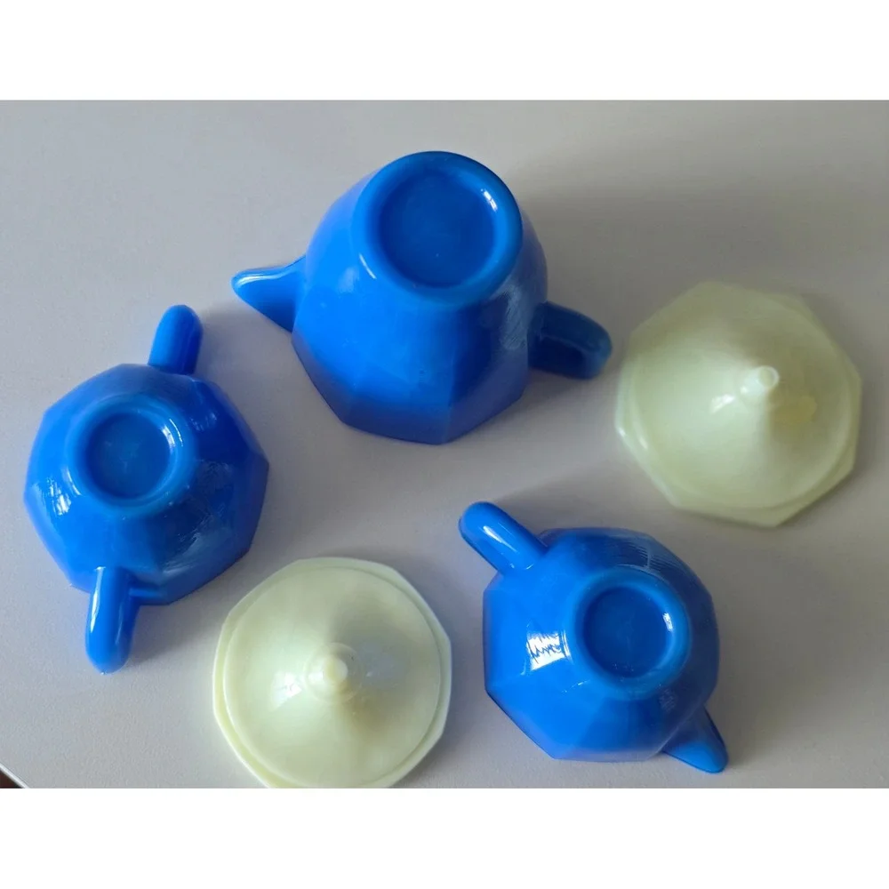 Vintage Blue Milk Glass Creamer Sugar Bowl Set Kitchen Decor Cute‎
